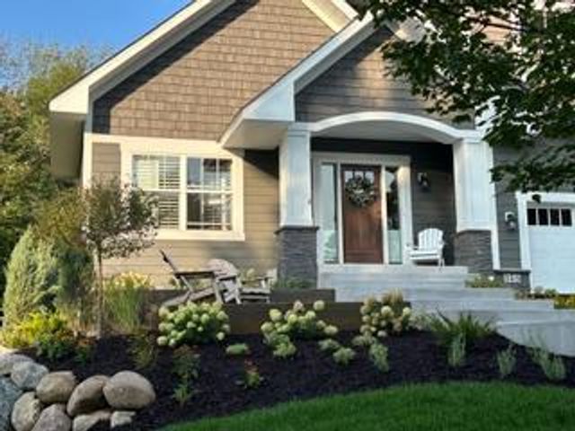 145 Cutacross Road, Golden Valley, MN 55422