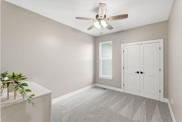 3513 S Bluelake St, Wichita, KS 67215