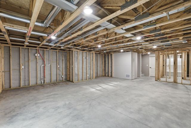 3513 S Bluelake St, Wichita, KS 67215