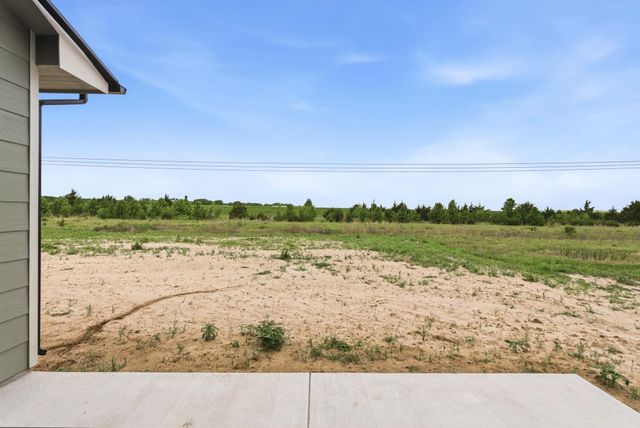 3513 S Bluelake St, Wichita, KS 67215