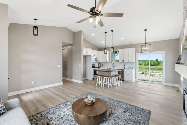 3513 S Bluelake St, Wichita, KS 67215