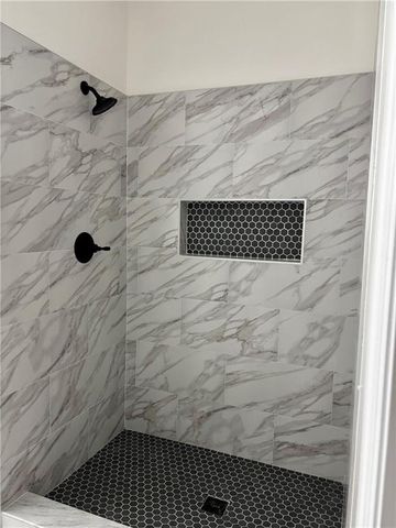 116 Valley View Drive, Maysville, GA 30558