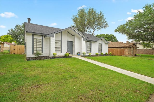 142 Kingsbridge Drive, Garland, TX 75040
