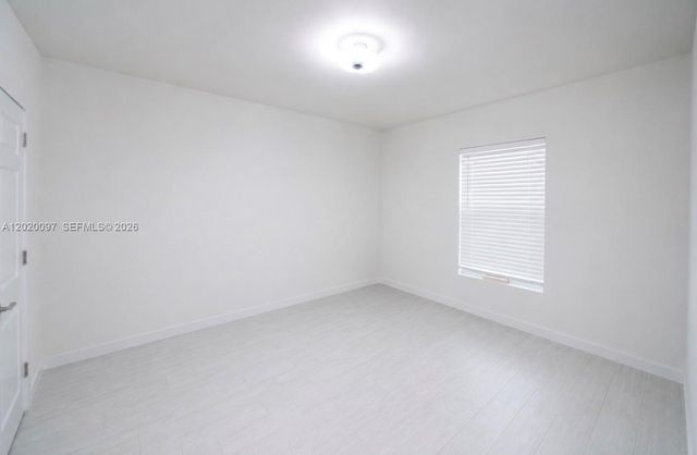 542 NE 6th Pl, Florida City, FL 33034