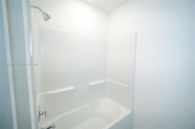 542 NE 6th Pl, Florida City, FL 33034