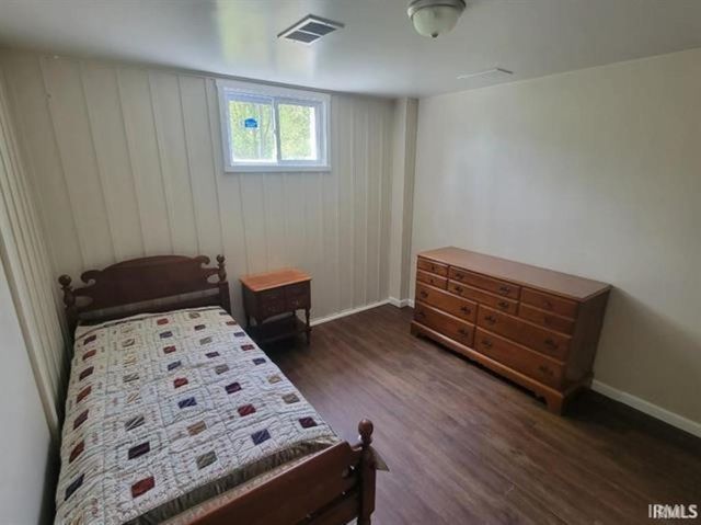 2347 E Navaho Drive, Vincennes, IN 47591