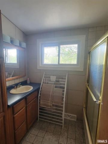 2347 E Navaho Drive, Vincennes, IN 47591