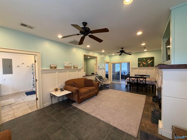 175 County Road 783, Centre, AL 35960