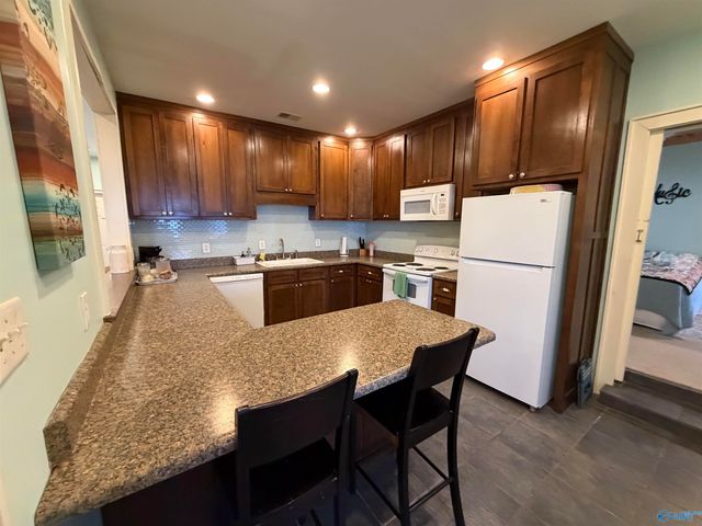 175 County Road 783, Centre, AL 35960