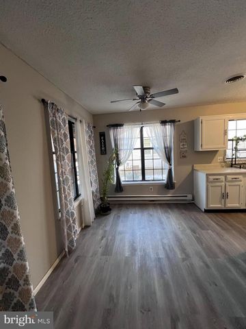 245 LEXINGTON DR, Tuckerton, NJ 08087