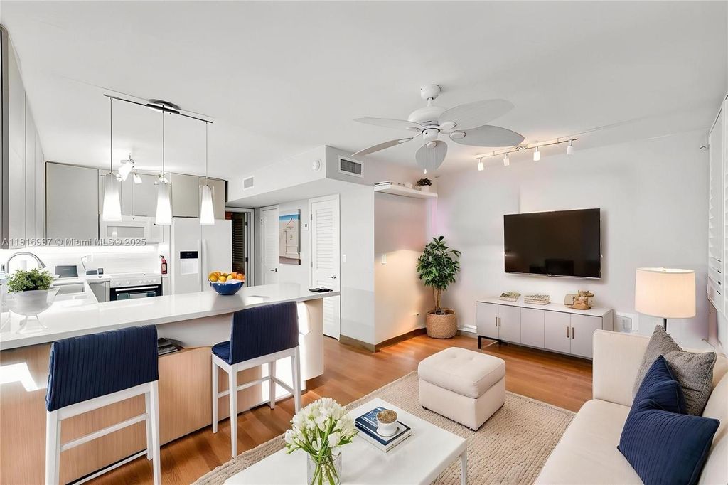 322 Taylor St 1D, Hollywood, FL 33019