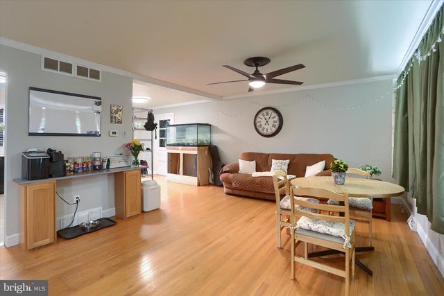 102 FOREST DR, Camp Hill, PA 17011