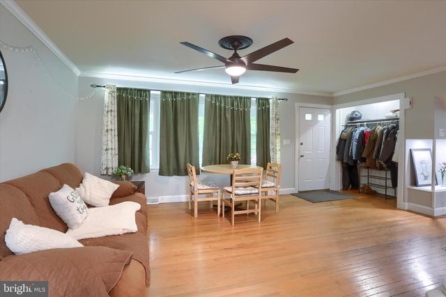 102 FOREST DR, Camp Hill, PA 17011