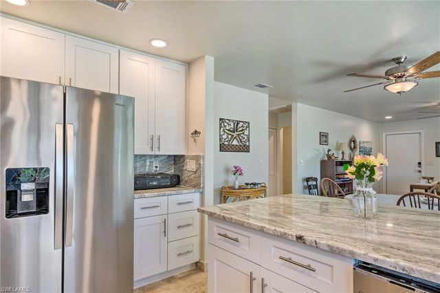 2404 SE 16th ST, Cape Coral, FL 33990