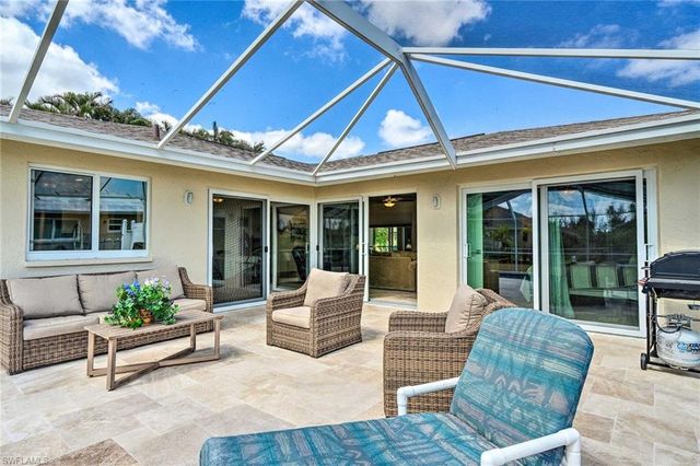 2404 SE 16th ST, Cape Coral, FL 33990