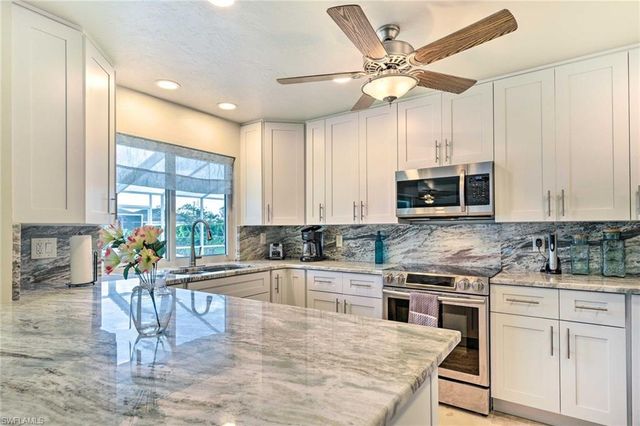 2404 SE 16th ST, Cape Coral, FL 33990