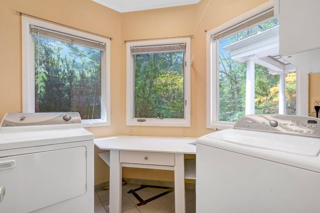 10910 MILLER RD, Oakton, VA 22124