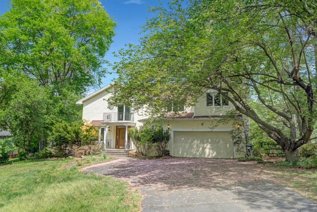 10910 MILLER RD, Oakton, VA 22124