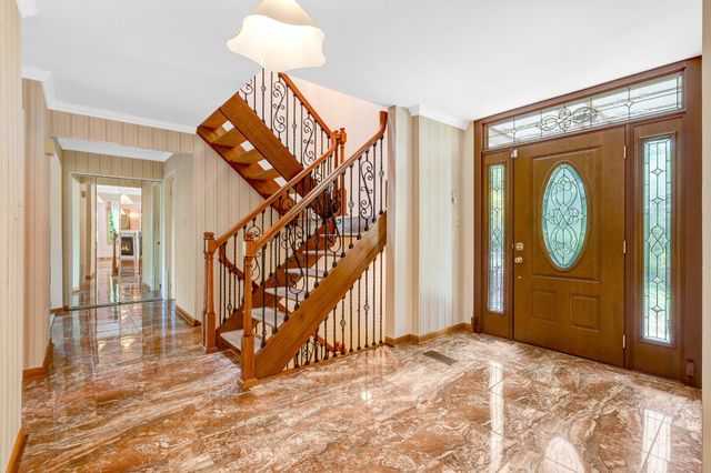 10910 MILLER RD, Oakton, VA 22124