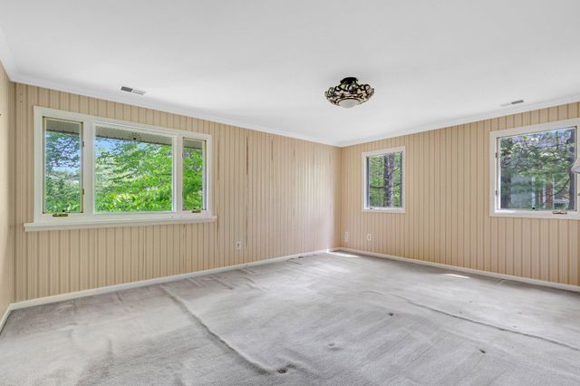10910 MILLER RD, Oakton, VA 22124