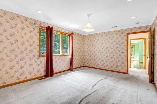 10910 MILLER RD, Oakton, VA 22124