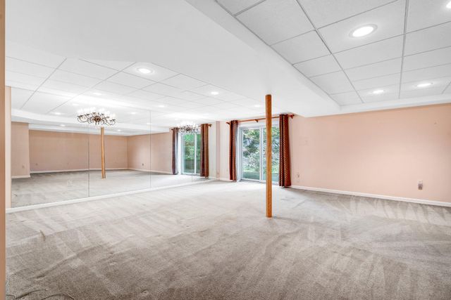 10910 MILLER RD, Oakton, VA 22124