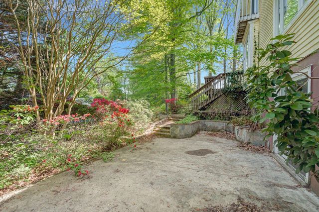 10910 MILLER RD, Oakton, VA 22124