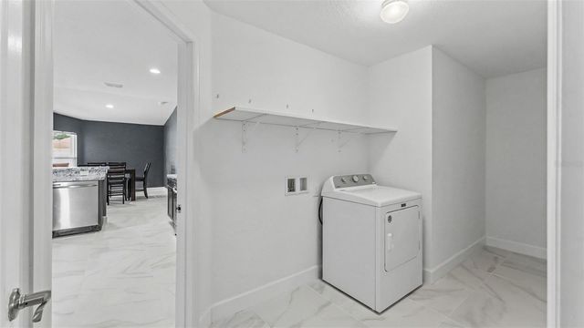 2048 WINDING RIVER COVE, Bartow, FL 33830
