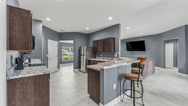 2048 WINDING RIVER COVE, Bartow, FL 33830