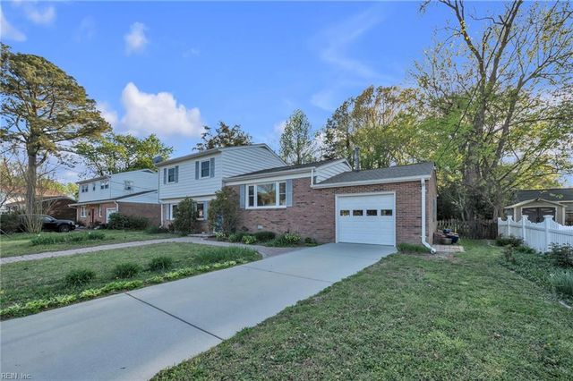 37 Michele DR, Hampton, VA 23669