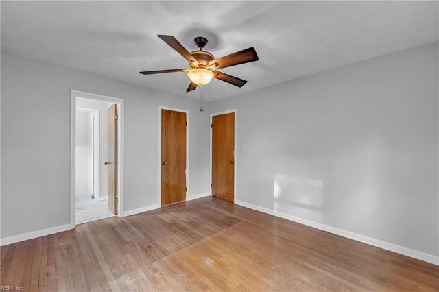 37 Michele DR, Hampton, VA 23669