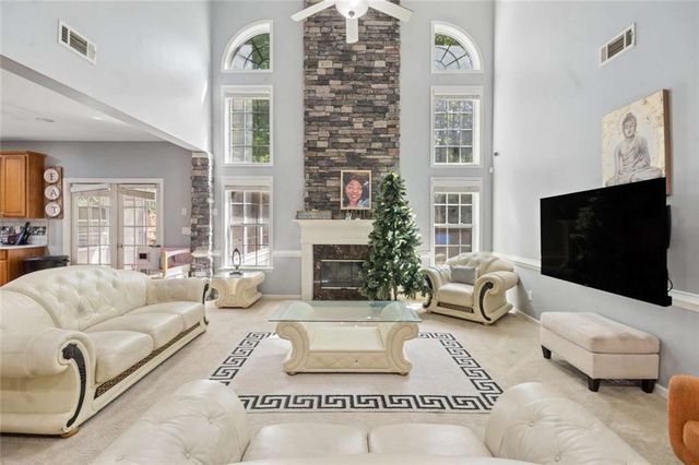 7627 Waterlace Drive, Fairburn, GA 30213