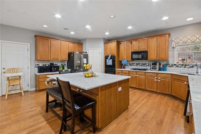 7627 Waterlace Drive, Fairburn, GA 30213