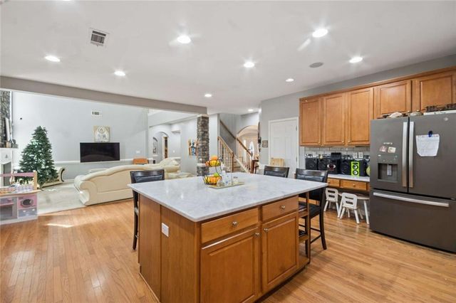 7627 Waterlace Drive, Fairburn, GA 30213