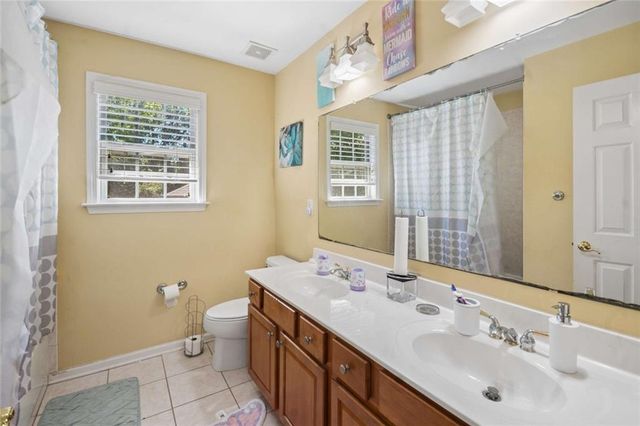 7627 Waterlace Drive, Fairburn, GA 30213