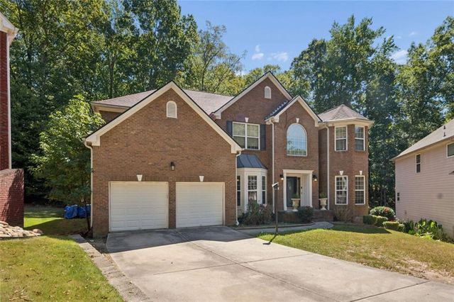 7627 Waterlace Drive, Fairburn, GA 30213