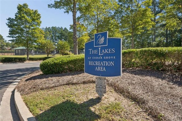 7627 Waterlace Drive, Fairburn, GA 30213