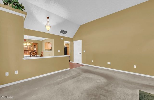 12 Community Drive, Avon Lake, OH 44012