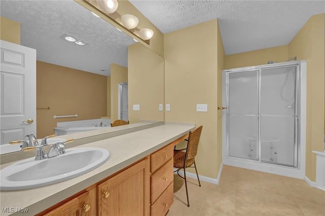 12 Community Drive, Avon Lake, OH 44012