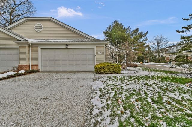 12 Community Drive, Avon Lake, OH 44012