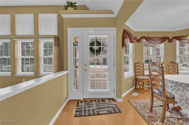 12 Community Drive, Avon Lake, OH 44012