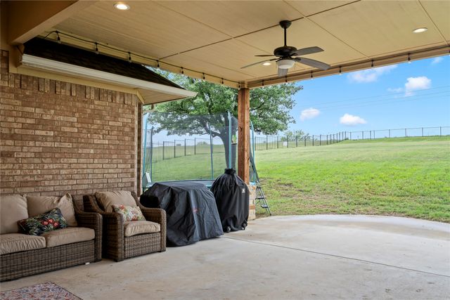 10617 Los Rios Drive, Fort Worth, TX 76179