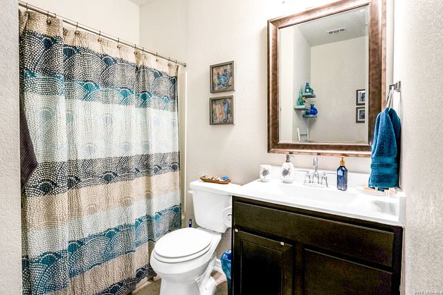 1919 Overlook Knoll, San Antonio, TX 78245