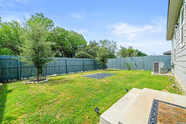 1919 Overlook Knoll, San Antonio, TX 78245