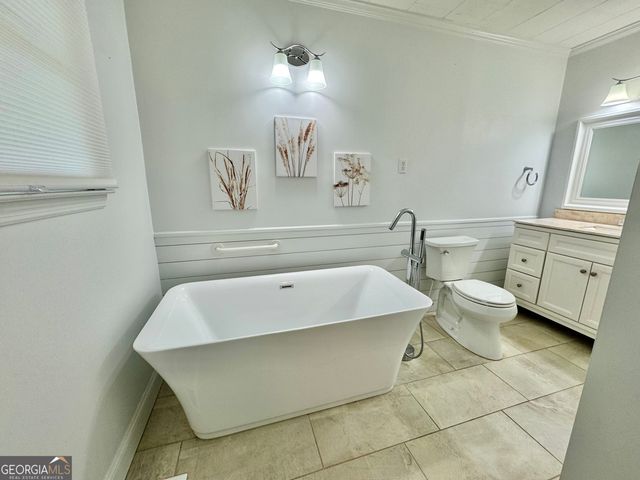 758 S Cherokee Road, Social Circle, GA 30025