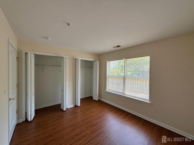 1315 Fernwood Court, New Brunswick, NJ 08901