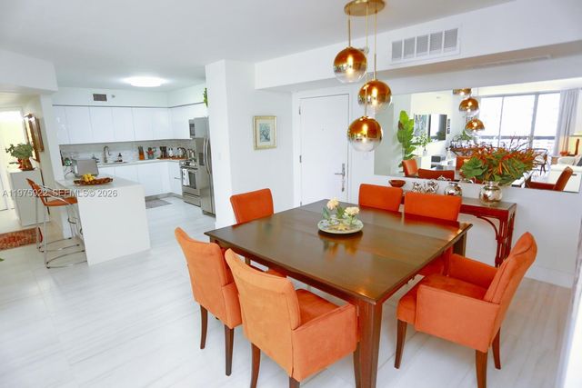 3530 Mystic Pointe Dr 2807, Aventura, FL 33180