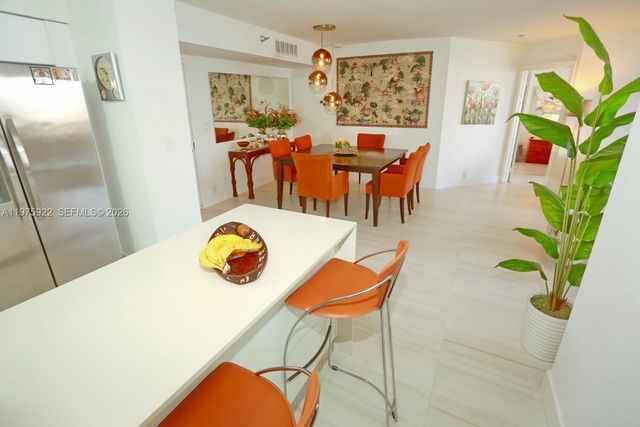 3530 Mystic Pointe Dr 2807, Aventura, FL 33180