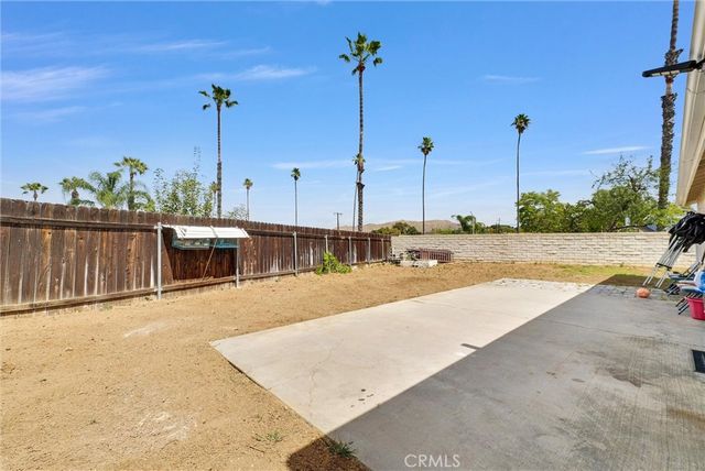 2111 Whitestone Drive, Riverside, CA 92506
