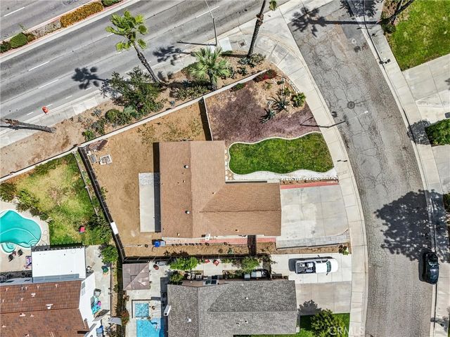 2111 Whitestone Drive, Riverside, CA 92506